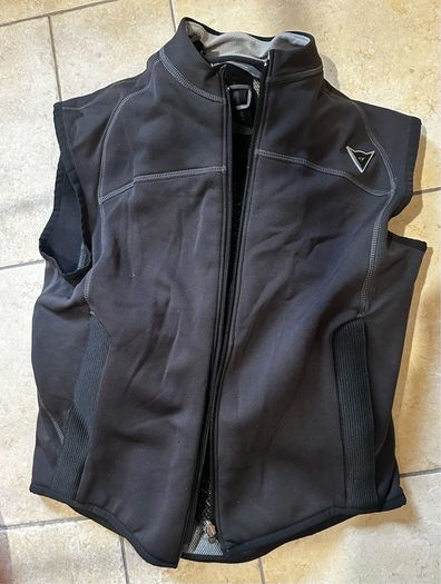 Dainese men's ski/horse-riding or bikers gilet with back protection