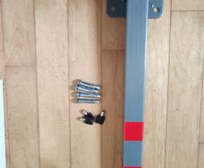 Heavy duty parking bollard