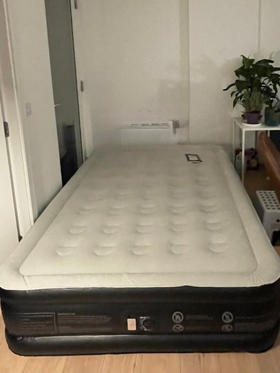 Air Mattress - King Size and Self-Inflated