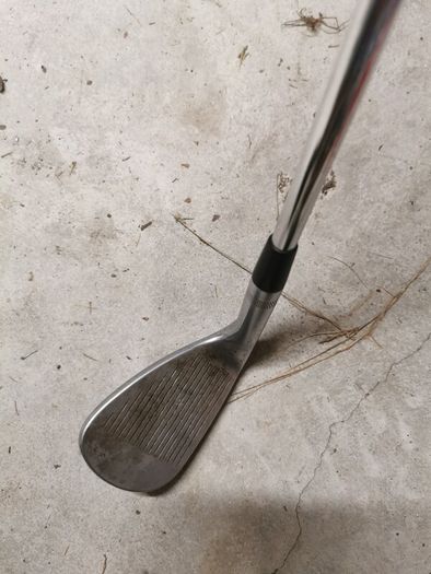 gap wedge titleist 46 degree
