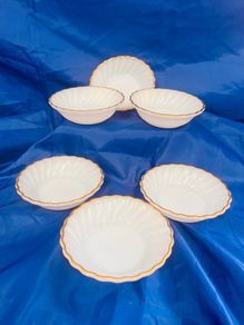 milk glass bowls