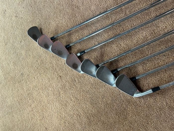 Titliest Ap2 Irons 4-PW