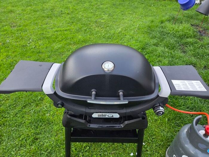 Weber Q2200n