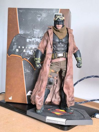 Knighmare Batman - BvS - Hot Toys