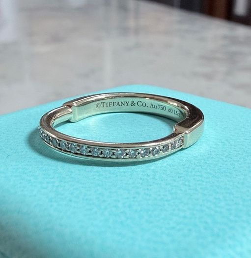 Tiffany&co diamond ring