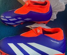 Kids soccer boots size 10, Adidas Predator, brand new with tags.