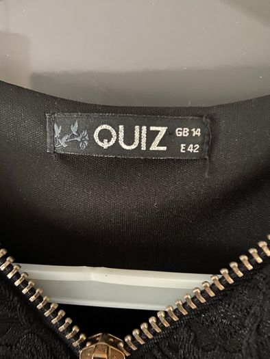 Quiz Black Top