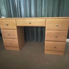 7 Drawer Bedroom Dressing Table / Desk /Vanity