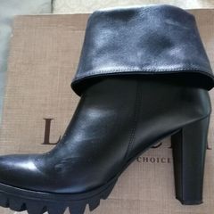 Lasocki black leather boot UK 6 new