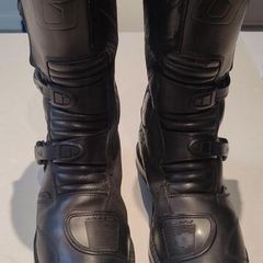 Motorcycle boots