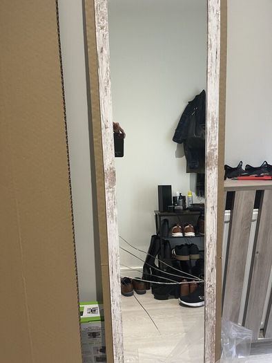 Large floor mirror broken