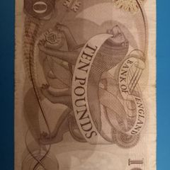 GB Ten pounds note
