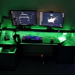 Gaming PC + Dual Monitor + Full Gaming/Audio Setup