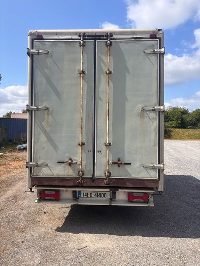 IVECO Side Curtain Box Truck