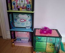 Littlest pet shop houses