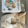 ergo Baby 360 Carrier and Insert Image 8