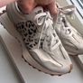 New Balance 327 Image 9