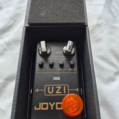 Joyous UZI Distortion pedal