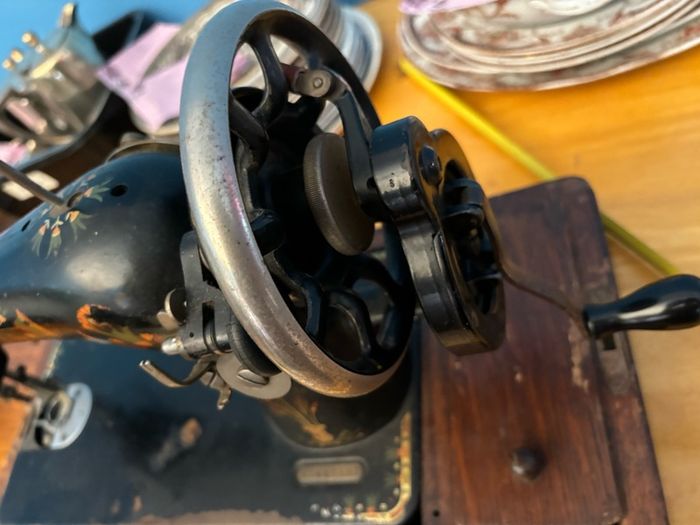 Singer Sewing Machine