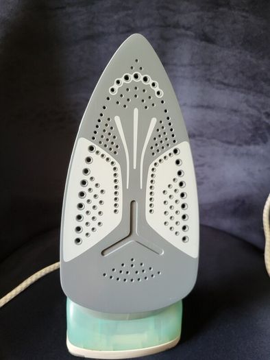 Steam iron