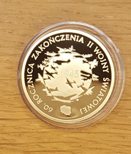 Poland 200 zlotych, 22ct gold coins