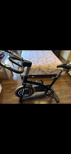 exercise bike / spinning
