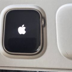 Apple Iwatch 8 large 45mm GPS with new apple sports strap