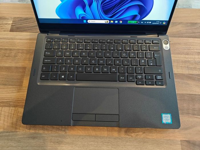 Dell Latitude 5300 2in1 | i5 | 16GB | 256GB | 13" FHD Rotated Touchscreen | Win11