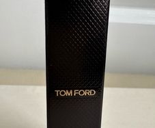 Tom Ford  liquid lip luxe