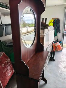 hard wood mirror piece