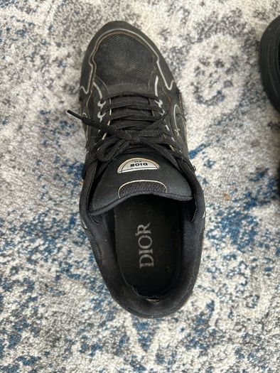 Dior B30 black