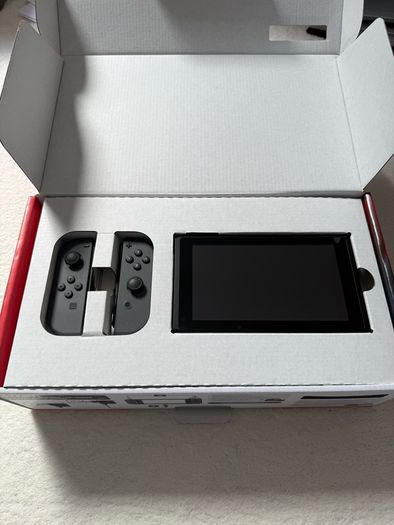 Nintendo Switch + Games