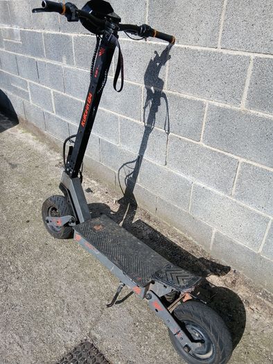 kukirin G4 scooter