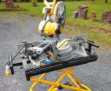 12 inch 305 mitre saw with (stand)( like new)