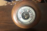 aneroid barometer