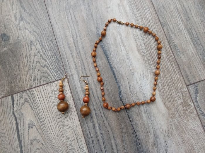 Wooden Beaded Necklace/Earrings