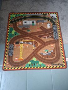 kids play