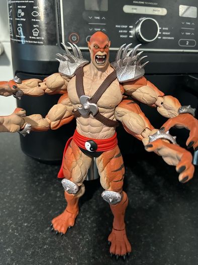 Storm collectibles Mortal Kombat Kintaro