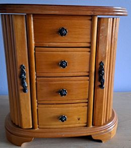 jewellery box