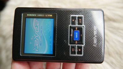 iRiver Multi - Codec Jukebox H340 40GB MP3 Player With Tuner + USB charging cable - works fine