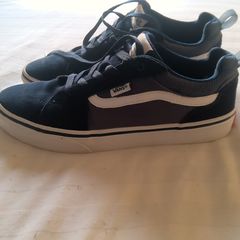 Boys shoes (Vans)