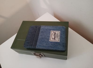 Herschel Supply Raven RFID card wallet