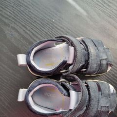Baby sandals
