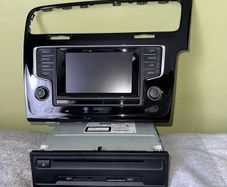 VW Touch screen and Radio