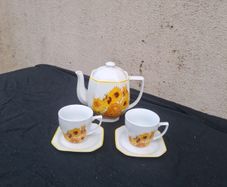 Sunflowers porcelain tea set