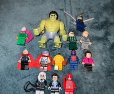 Rare Lego marvel minifigure bundle (from avengers tower 76269 and daily bugle 76178)