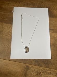 Stunning Silver Locket Pendent and Silver Chain