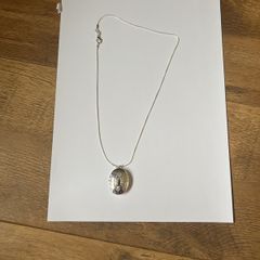 Stunning Silver Locket Pendent and Silver Chain