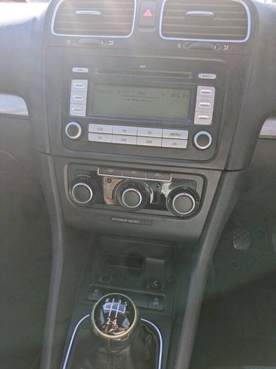 Volkswagen Golf 1.6 TDI Bluemotion