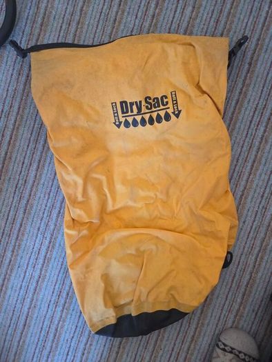 Kitesurf Travel Bag. MYSTIC brand. Very good condition. with wheels